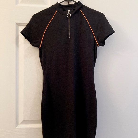 Sleek Bodycon Dress - Picture 1 of 3